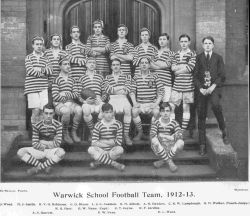 4.1912-Football-1stteam
