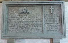 Henry Mills Plaque at Pillerton150