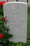 Henry Mills grave150